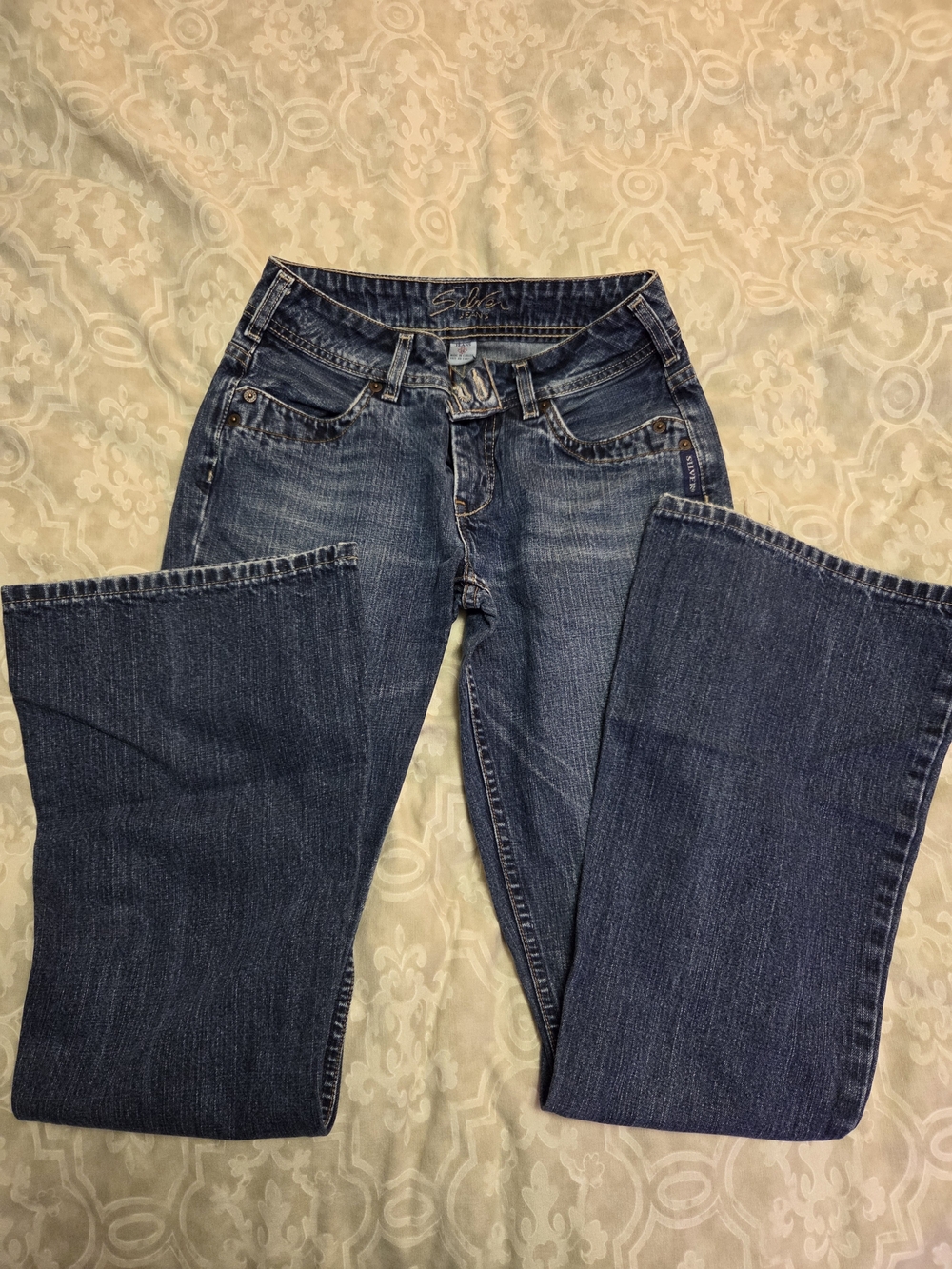 Silver Jeans Women's Dark Blue Flare Jeans